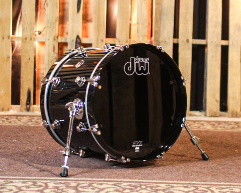 DW Performance Piano Black Lacquer Bass Drum - 14x18