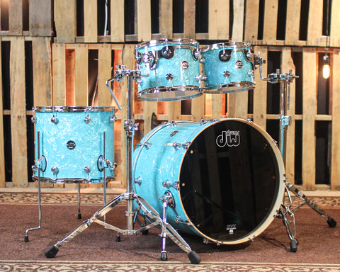 DW Performance Seafoam Marine Stage Drum Set - 18x22,8x10,9x12,14x16