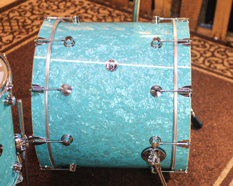 DW Performance Seafoam Marine Stage Drum Set - 18x22,8x10,9x12,14x16