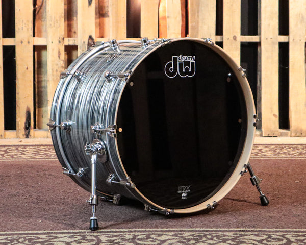 DW Performance Pewter Oyster Bass Drum - 14x22