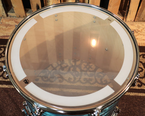 DW Performance Turquoise Oyster Floor Tom - 16x18