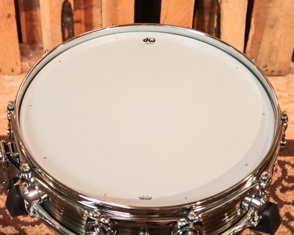 DW 4x14 Collector's Ribbed Brass over Steel Snare Drum - DRVR0414SBC