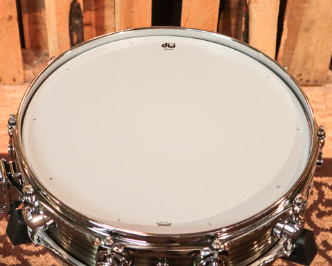 DW 4x14 Collector's Ribbed Brass over Steel Snare Drum - DRVR0414SBC