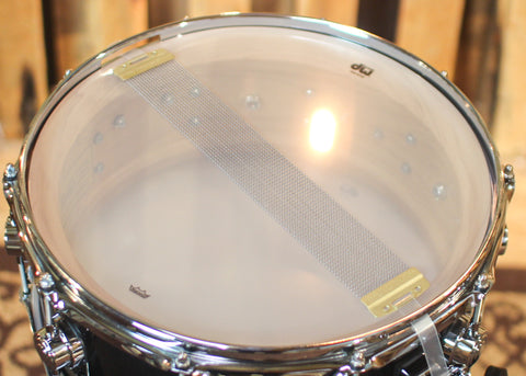 DW 5.5x14 Collector s Maple Piano Black Super Solid Snare Drum