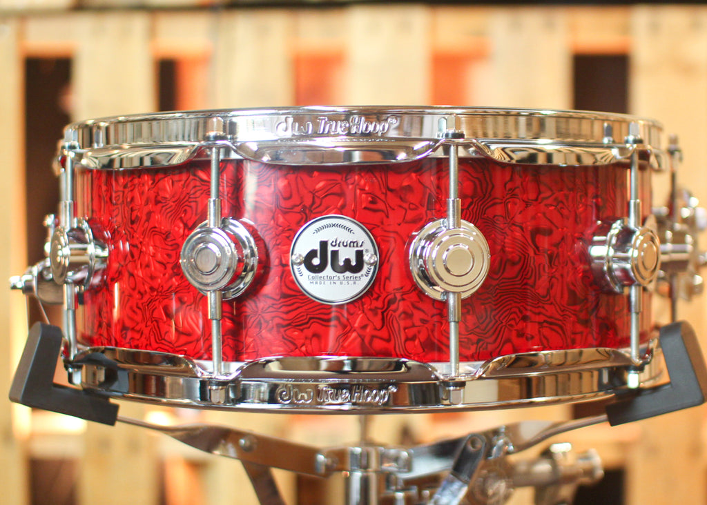 DW 5x14 Collector's Standard Maple Crimson Chaos Snare Drum - SO