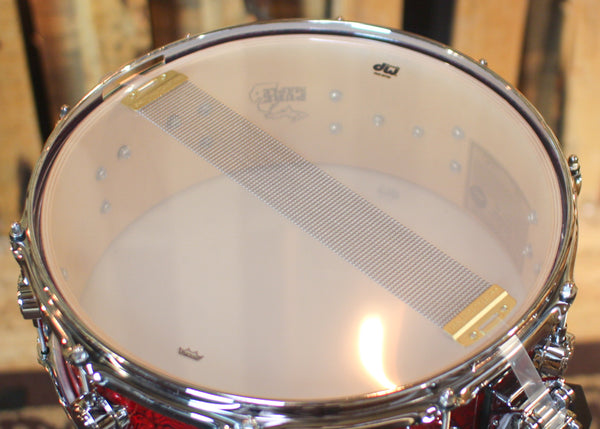 DW 5x Collector's Standard Maple Crimson Chaos Snare Drum   SO