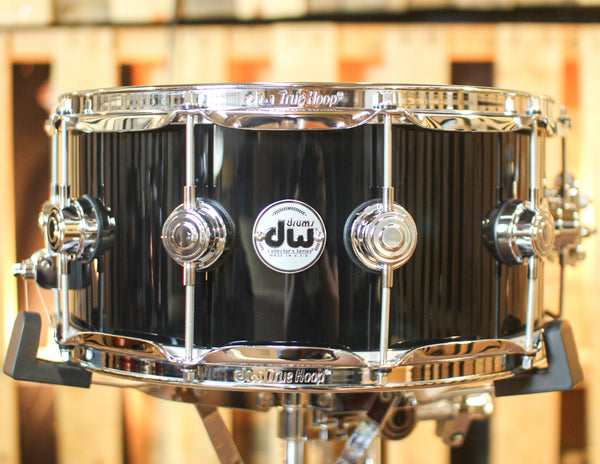 DW 6.5x14 Collector's Maple VLT Gloss Black Snare Drum - SO#1296063