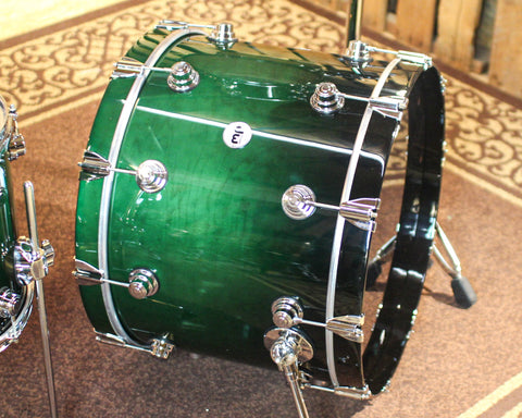 DW Collector's Standard Maple Hunter Green to Black Fade Drum Set - 22,8,10,12,14,16 - SO#1301360