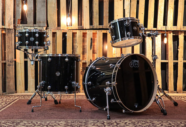 DW Performance Black Mirra Drum Set - 18x22,9x13,16x18,8x14