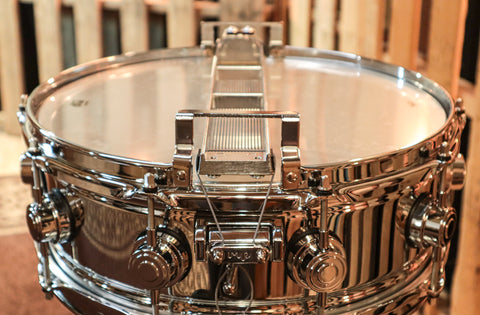 DW Collector's True-Sonic Chrome Over Brass 5x14 Snare Drum - DRVC0514SAC