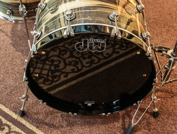 DW Exotic Performance Black Poplar Drum Set - 14x22,9x13 DW Exotic Performance Black Poplar Drum Set - 14x22,9x13