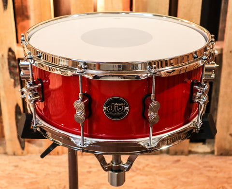 DW Performance Candy Apple Snare Drum - 5.5x14 - Old Style Lugs