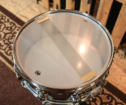 DW Collector's Stainless Steel 5.5x14 Snare Drum - DRVL5514SPC