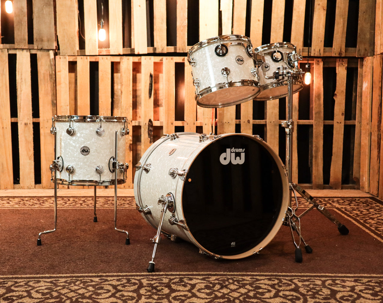 廃版・希少】高級ドラムセット DW Design Series ホワイト・マリン・パール