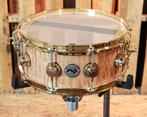 DW Collector's Gloss Lacquer Over Quilted Maple Snare Drum - 5.5x14 - SO#1234297