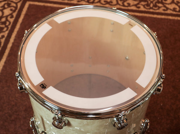 DW Collector's Vintage Marine Drum Set - 22,10,12,16 - SO#1223919